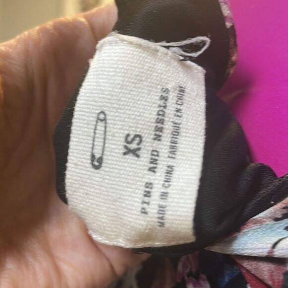 Pins and needles pleated floral dress - Picture 9 of 13